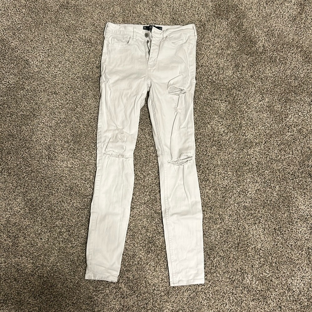 Hollister Skinney jeans